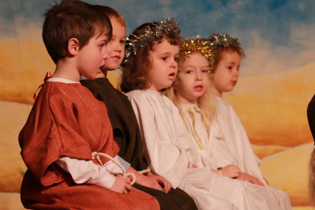 Higgledy Piggledy Nativity!, Copthill School
