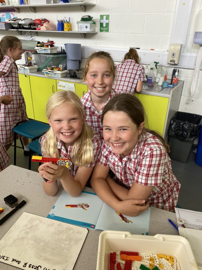 Lego Science &#8211; Gears, Levers, and Pulleys￼, Copthill School