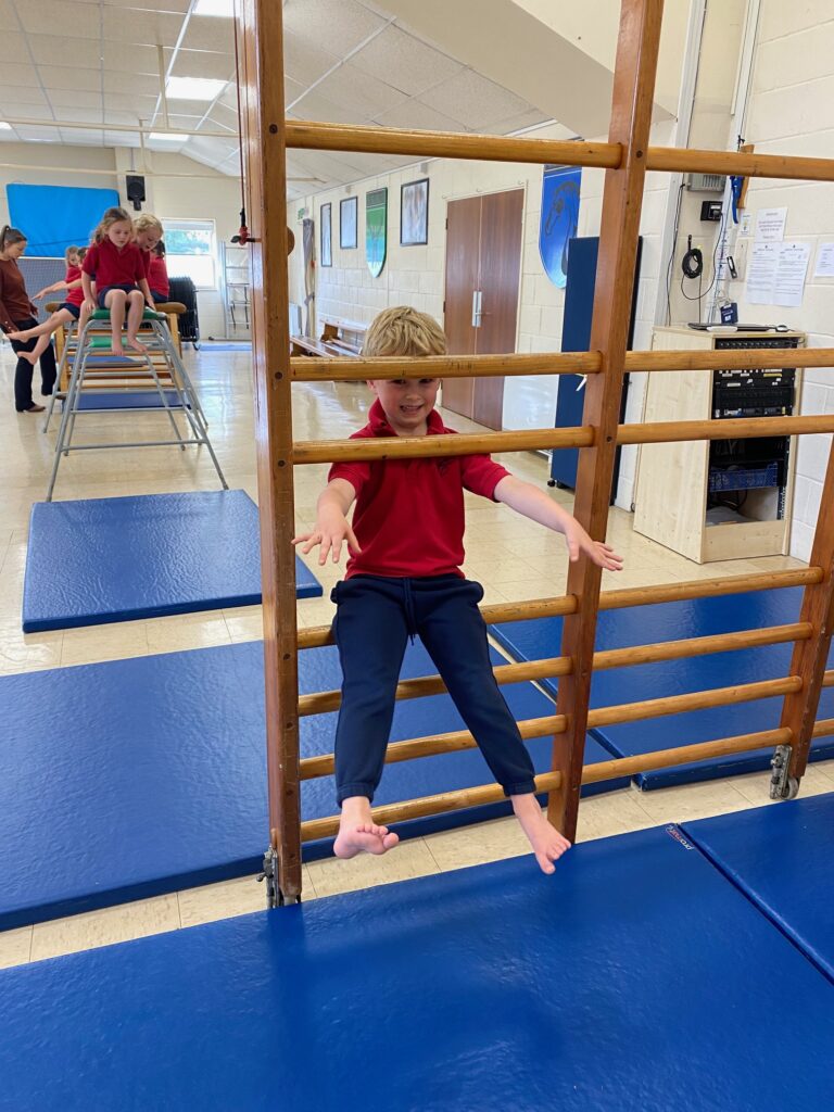Straddle shape ideas on the apparatus!, Copthill School
